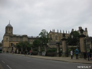 英語圏最古の学園都市・オックスフォードをゆっくり町歩き