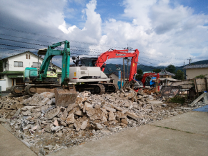 震災から4カ月（1）　熊本の夏を見る～益城町の場合