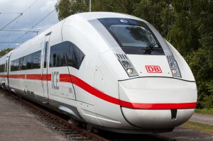 ドイツ鉄道が新型ICE4を公開　「安定感」「快適さ」をアピール