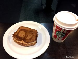 2016年ドイツクリスマス便り（3）スタバのクリスマス限定スイーツ