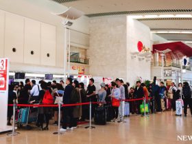 成田空港、海外旅行の帰国ラッシュ