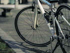 スマホ利用の自転車シェアシステムを全国6大学で導入