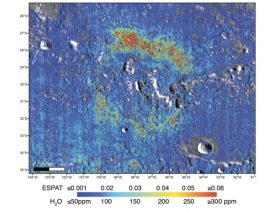 月の内部に大量の水が存在