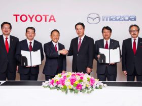 トヨタとマツダが業務資本提携 米国に合弁会社設立へ