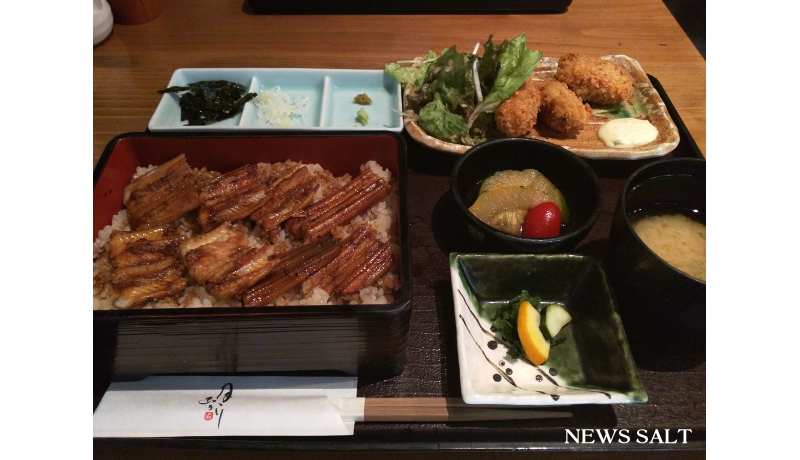 食レポ　広島のあなごめし