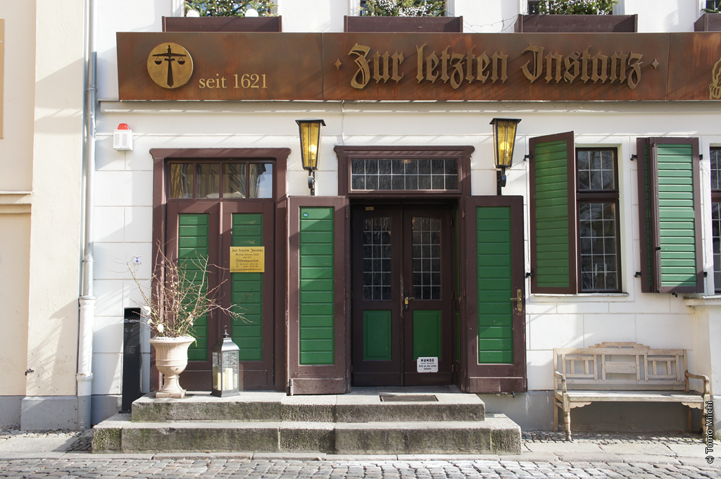 ベルリン最古のレストランで食べる古典派ドイツ料理