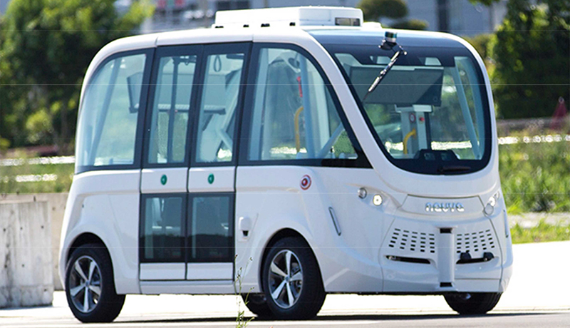 訪問者60万人の交通手段に　播磨科学公園都市で自動運転EVバス走行