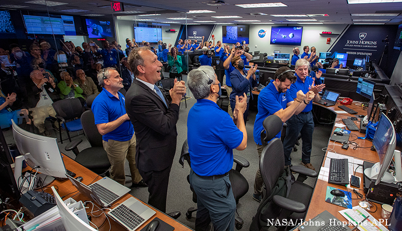 NASAが史上初の惑星防衛テスト「DARTミッション」に成功