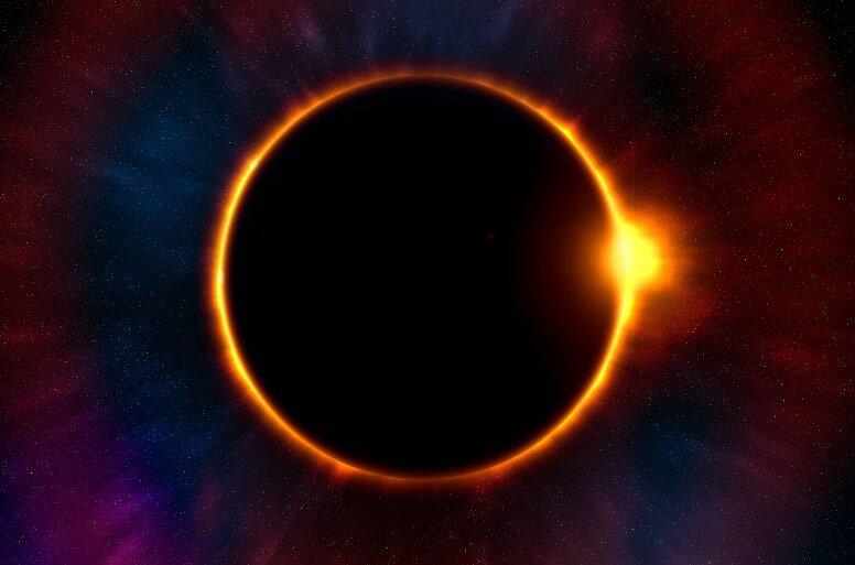 日食により観察できる太陽コロナ
