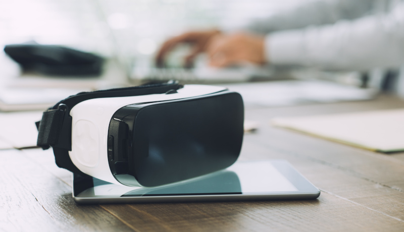 VRを使ったオンライン臨床実習　認知症へのイメージ変化に効果